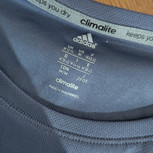 Adidas Climalite Blue T-Shirt - Picture 3 of 3